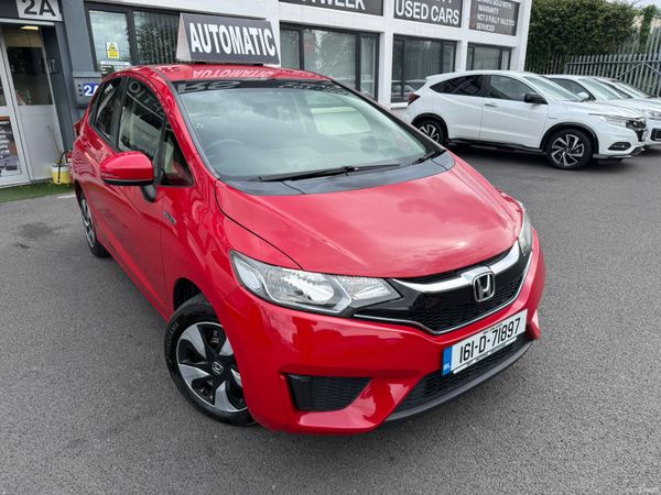 Honda Fit Hatchback, Petrol Hybrid, 2016, Red