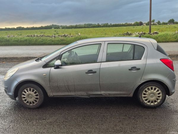Vauxhall Corsa Hatchback, Diesel, 2010, Silver