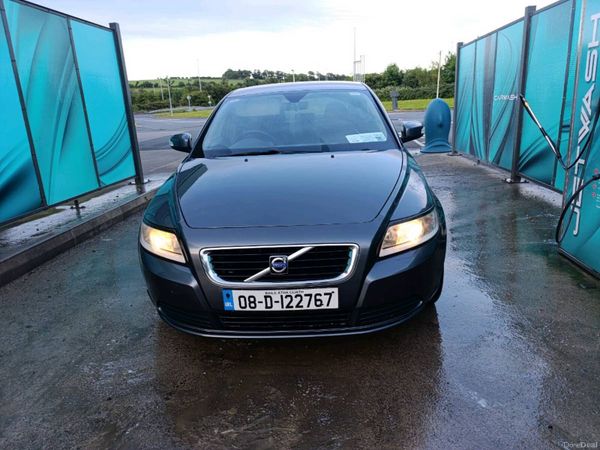 Volvo S40 Saloon, Diesel, 2008, Grey