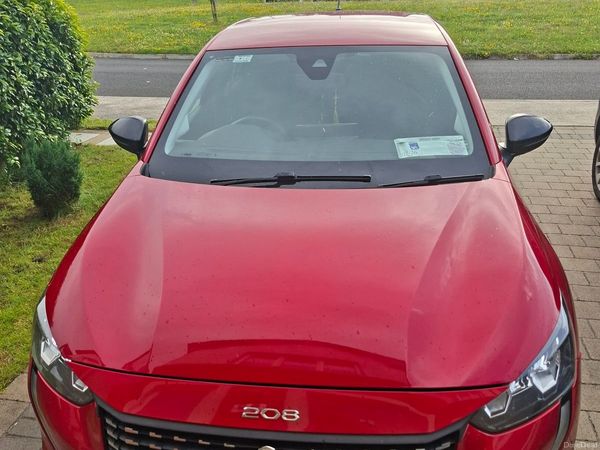 Peugeot 208 Hatchback, Petrol, 2023, Red
