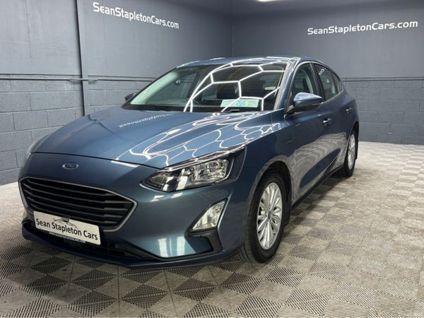 Ford Focus Hatchback, Diesel, 2020, Blue