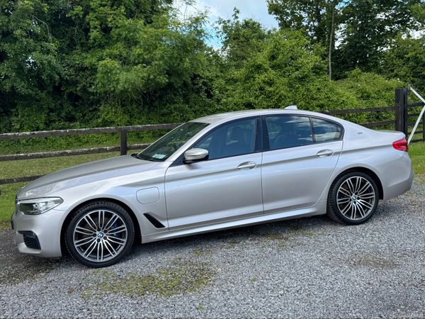 BMW 5-Series Saloon, Petrol Plug-in Hybrid, 2019, Silver