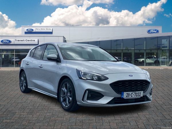 Ford Focus Hatchback, Diesel, 2021, Grey