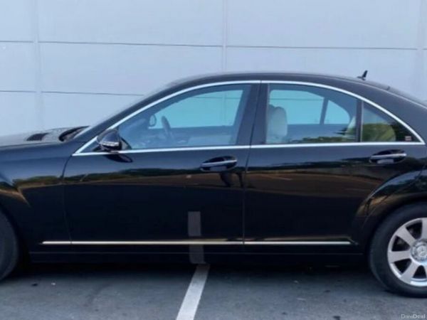 Mercedes-Benz S-Class Saloon, Diesel, 2009, Black