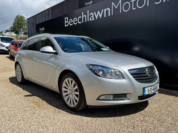 Opel Insignia Estate, Diesel, 2011, Silver