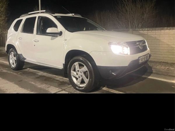 Dacia Duster SUV, Diesel, 2014, White