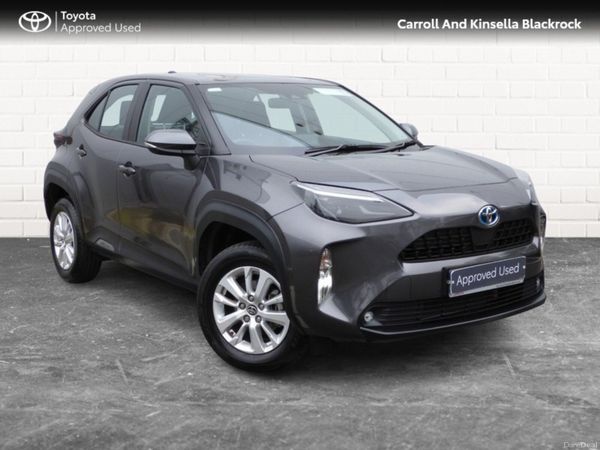 Toyota Yaris Cross Hatchback, Petrol Hybrid, 2022, Grey