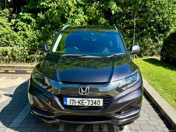 Honda Vezel SUV, Petrol Hybrid, 2017, Grey