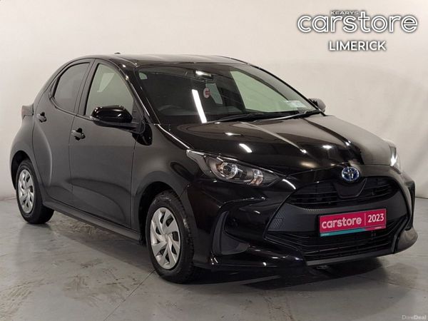 Toyota Yaris Hatchback, Petrol Hybrid, 2023, Black