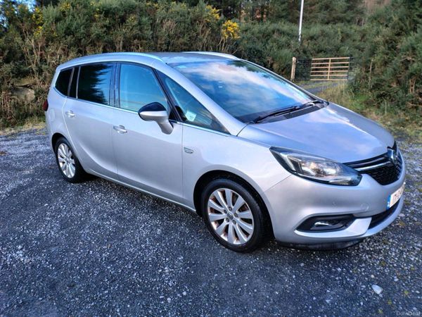 Vauxhall Zafira MPV, Diesel, 2017, Silver