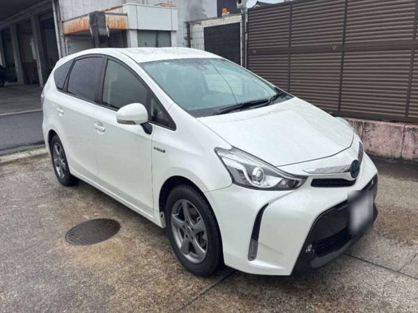 Toyota Prius MPV, Petrol Hybrid, 2020, White