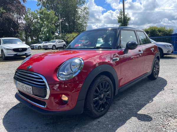 Mini Cooper Hatchback, Petrol, 2017, Red