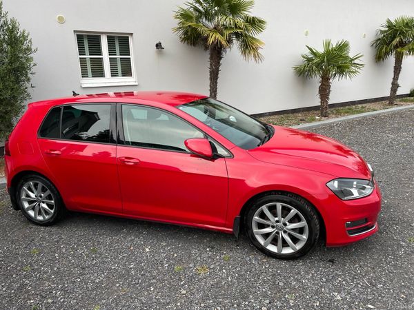 Volkswagen Golf Estate, Diesel, 2015, Red