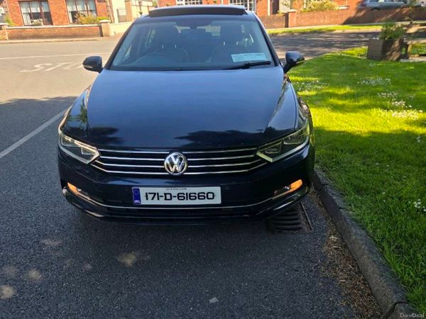 Volkswagen Passat Saloon, Diesel, 2017, Blue
