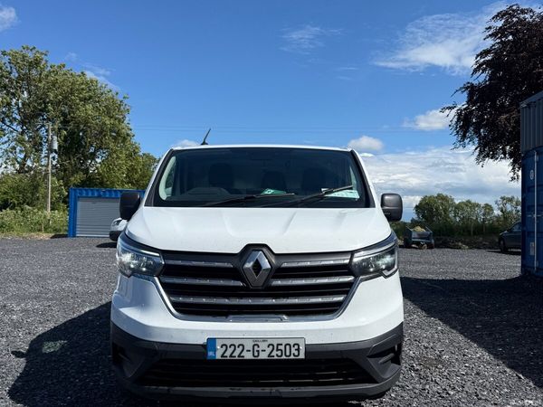Renault Trafic MPV, Diesel, 2022, White