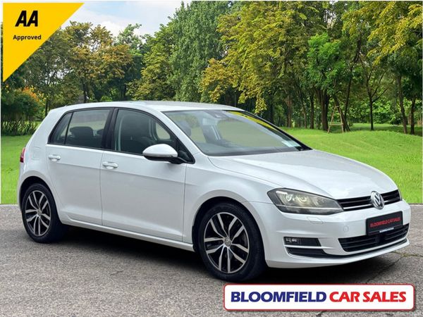 Volkswagen Golf Hatchback, Petrol, 2013, White