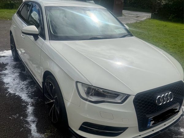 Audi A3 Hatchback, Petrol, 2014, White