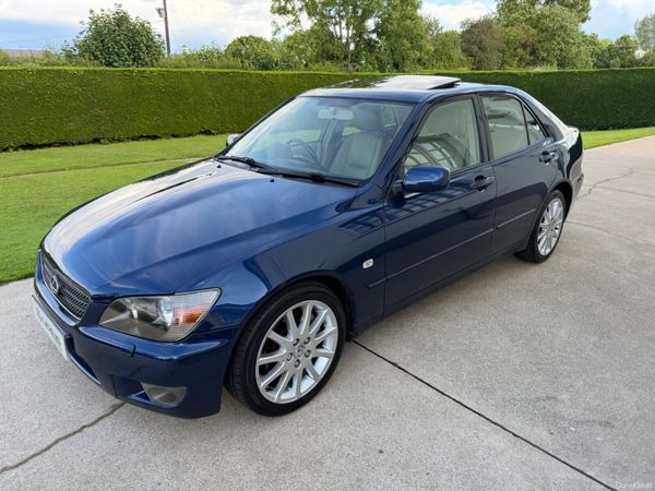 Lexus IS Saloon, Petrol, 2004, Blue