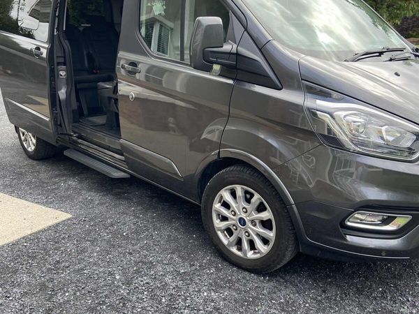 Ford Tourneo MPV, Diesel, 2020, Grey