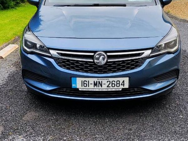 Vauxhall Astra Hatchback, Diesel, 2016, Blue