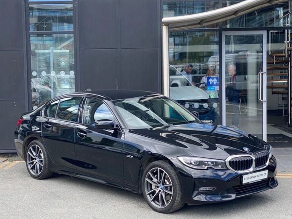 BMW 3-Series Saloon, Petrol Plug-in Hybrid, 2022, Black