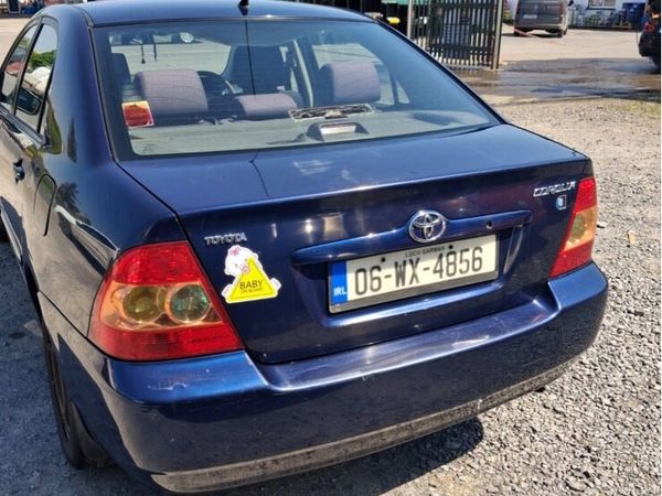 Toyota Corolla Saloon, Petrol, 2006, Blue