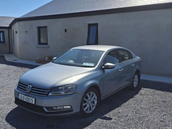 Volkswagen Passat Saloon, Diesel, 2012, Grey