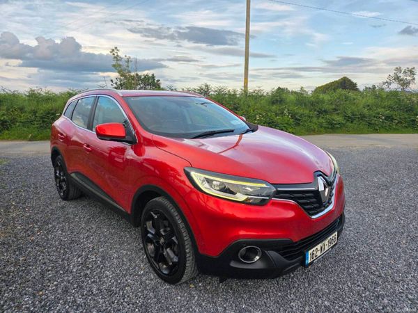 Renault Kadjar SUV, Diesel, 2016, Red