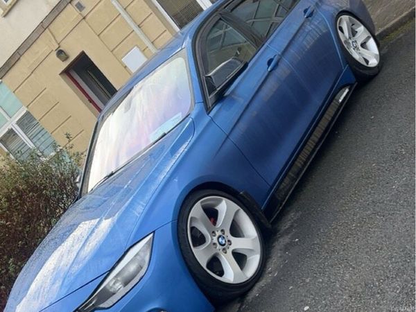 BMW 3-Series Saloon, Diesel, 2013, Blue