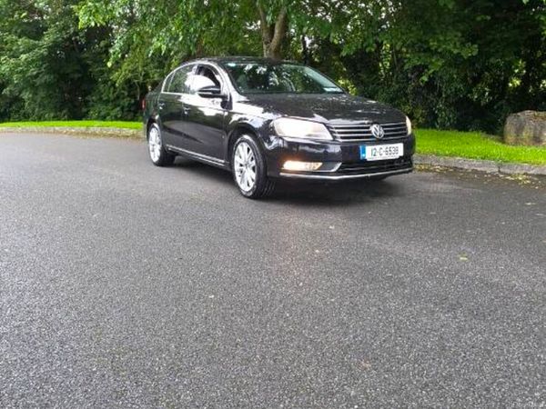 Volkswagen Passat Saloon, Diesel, 2012, Black