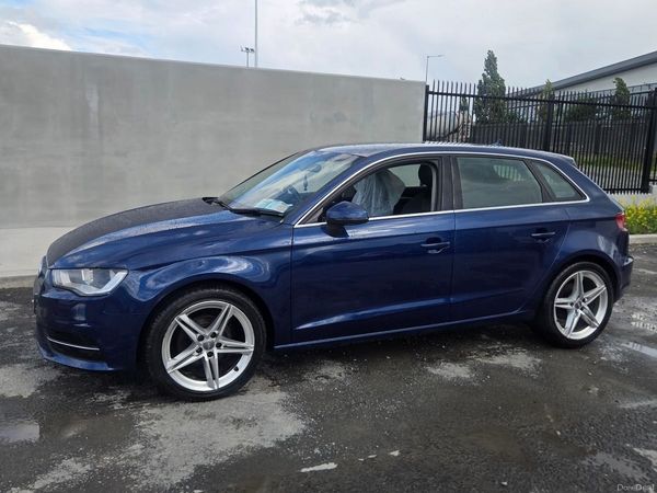 Audi A3 Hatchback, Diesel, 2014, Blue