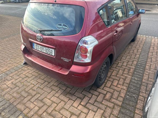 Toyota Corolla Estate/Jeep, Petrol, 2007, Red