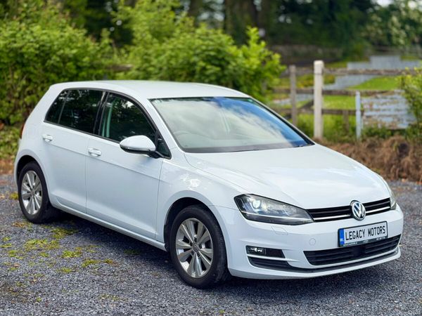 Volkswagen Golf Hatchback, Petrol, 2017, White