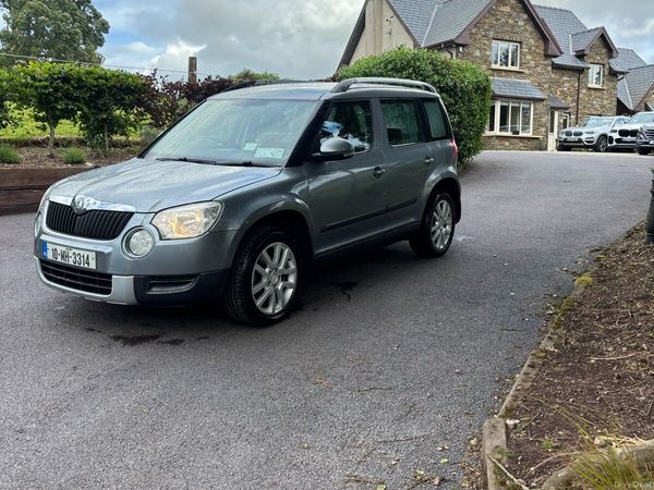 Skoda Yeti SUV, Diesel, 2010, Grey