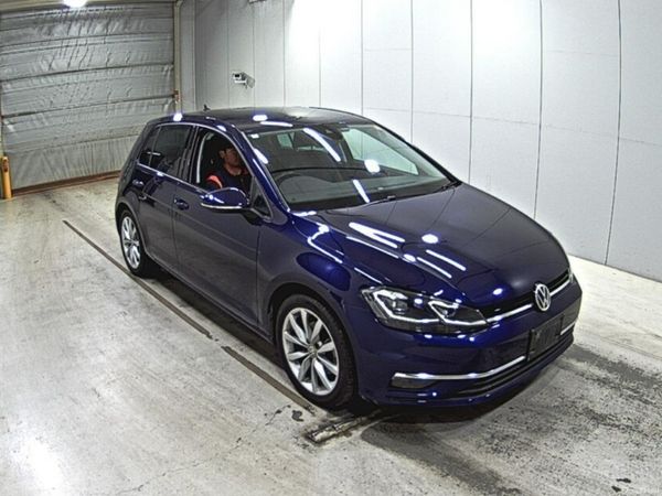Volkswagen Golf Hatchback, Petrol, 2018, Blue