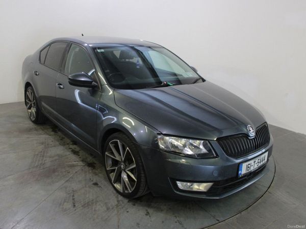 Skoda Octavia Hatchback, Diesel, 2016, Grey