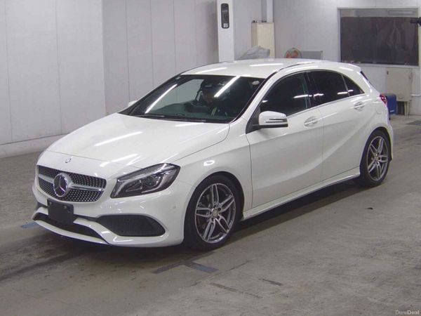 Mercedes-Benz A-Class Hatchback, Petrol, 2015, White