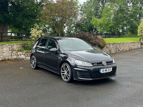 Volkswagen Golf Hatchback, Diesel, 2016, Black