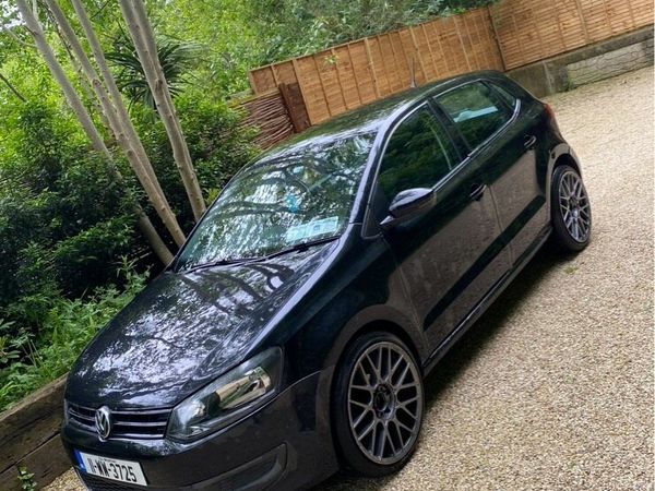 Volkswagen Polo Hatchback, Petrol, 2011, Black
