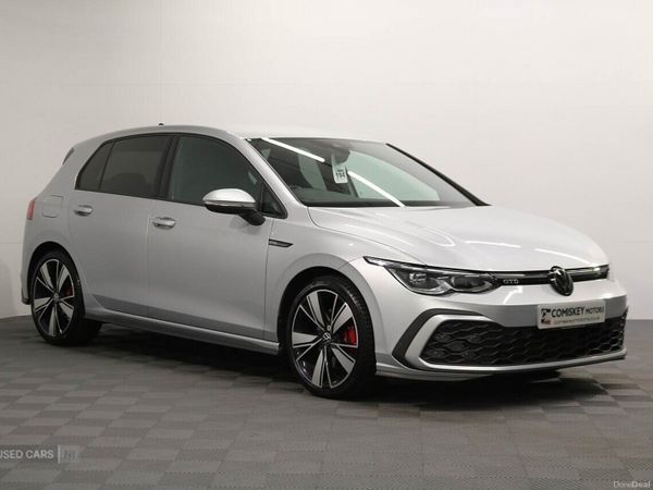 Volkswagen Golf Hatchback, Diesel, 2023, Silver