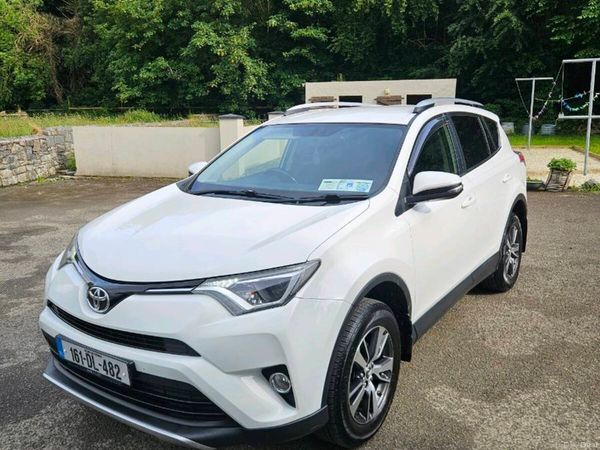 Toyota RAV4 SUV, Diesel, 2016, White