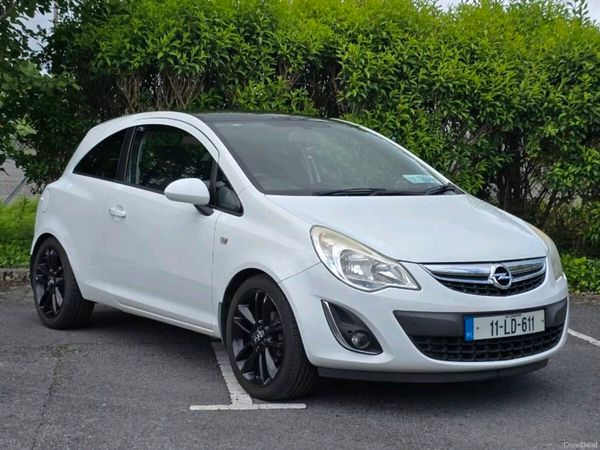 Opel Corsa Hatchback, Petrol, 2011, White
