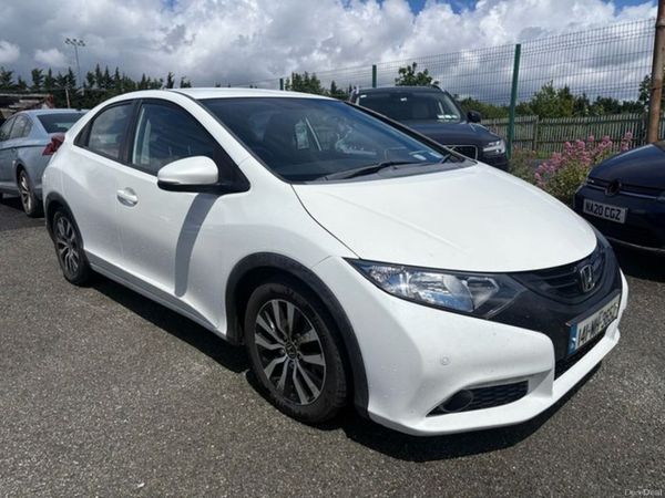 Honda Civic Hatchback, Diesel, 2014, White