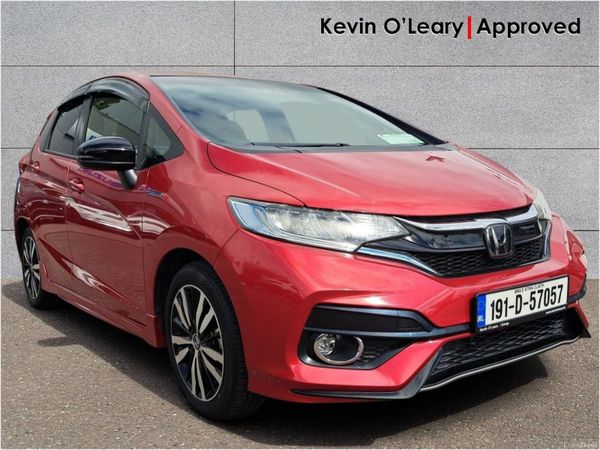 Honda Fit Hatchback, Petrol Hybrid, 2019, Red
