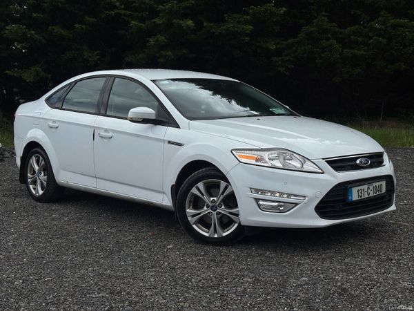 Ford Mondeo Saloon, Diesel, 2013, White
