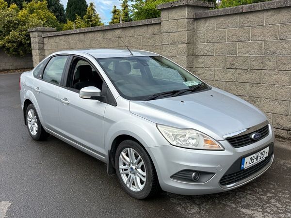 Ford Focus Saloon, Diesel, 2009, Silver
