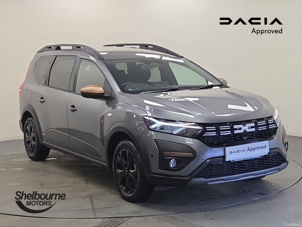 Dacia Jogger MPV, Petrol Hybrid, 2024, Grey