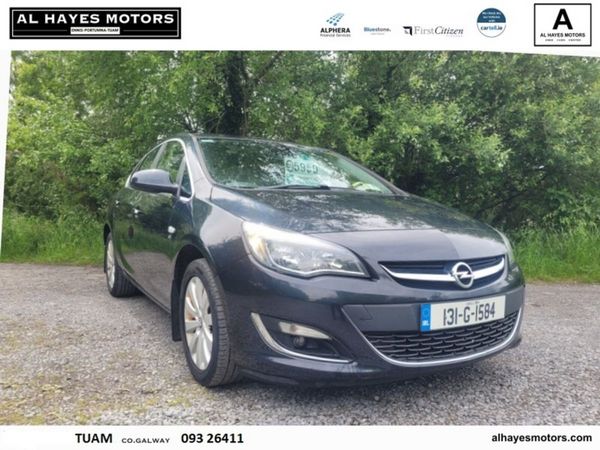 Opel Astra Saloon, Diesel, 2013, Black