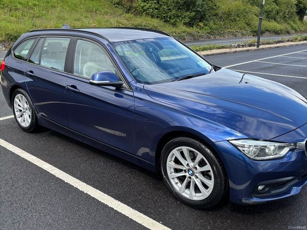BMW 3-Series Estate, Diesel, 2018, Blue