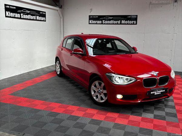 BMW 1-Series Hatchback, Petrol, 2014, Red
